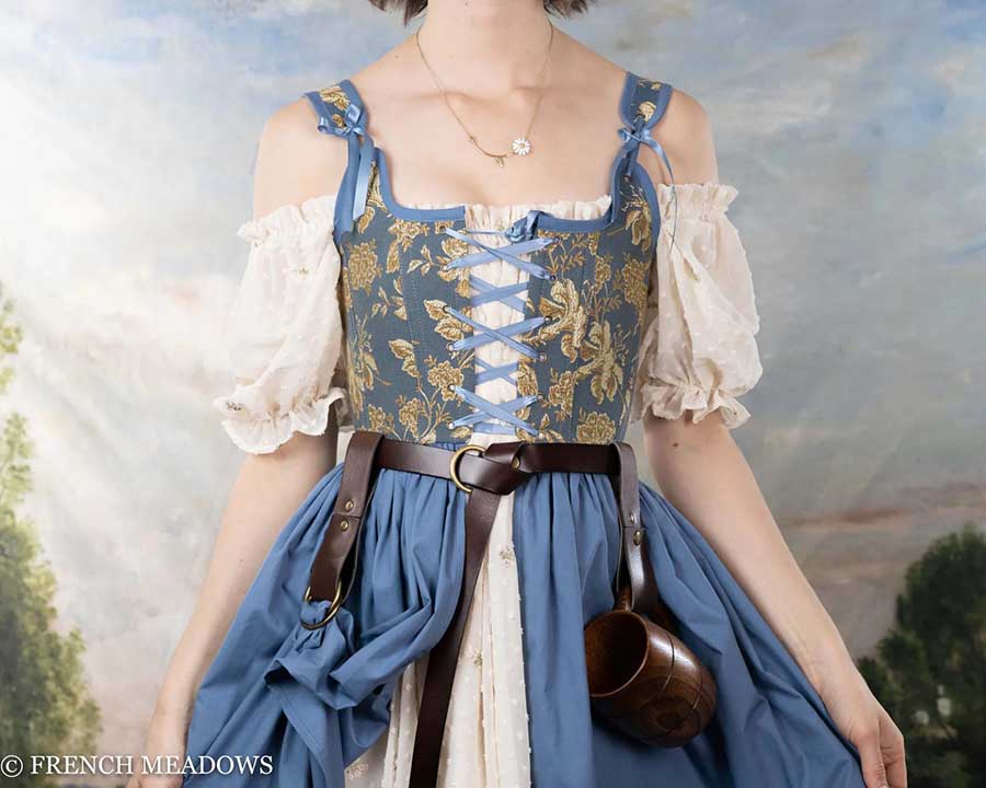 2407 renaissance corset dress 文艺复兴时期的紧身胸衣.jpg