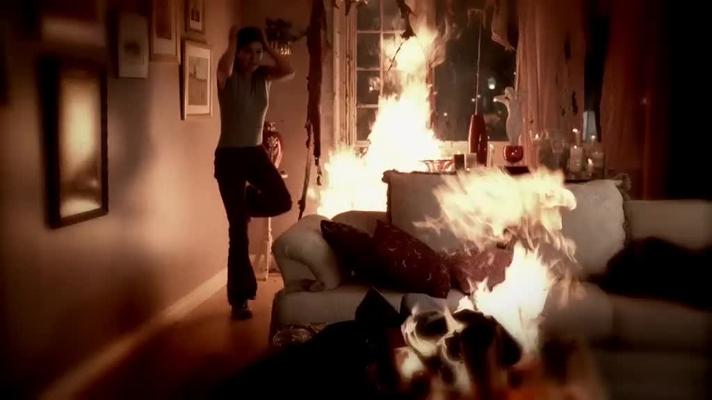 flashbacks to SUSAN yelping, the living room on fire, then to the firefighters t.jpg