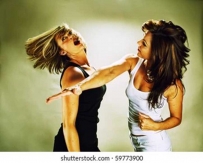 2407 Woman slapping