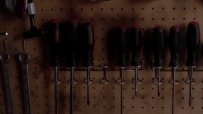 S01E05 One of his set of screwdrivers is missing